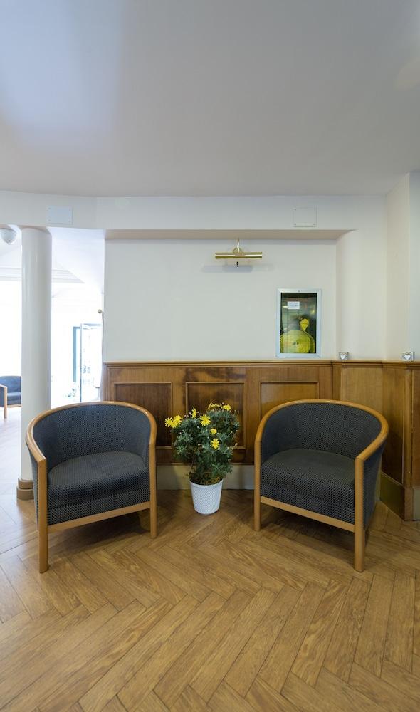 Hotel Leopardi Неаполь Экстерьер фото