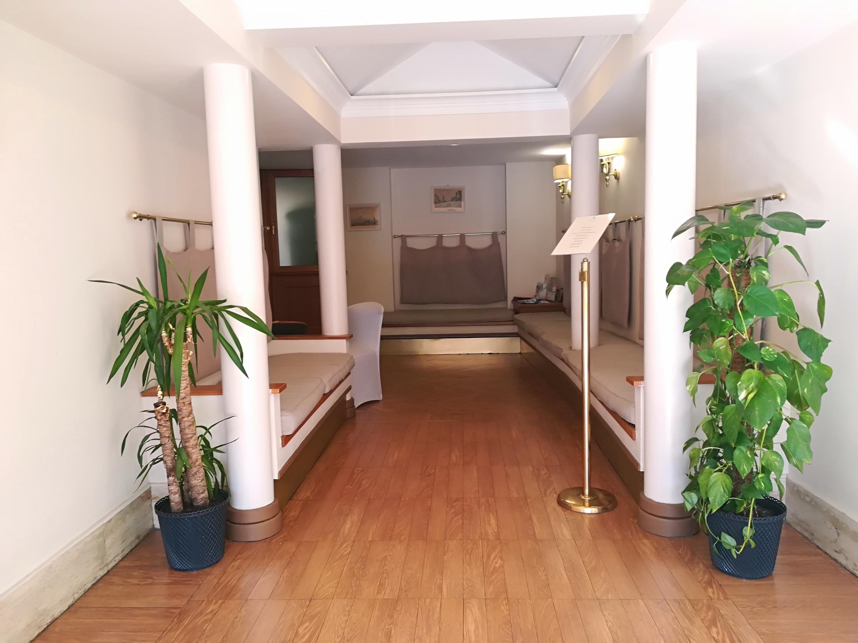 Hotel Leopardi Неаполь Экстерьер фото
