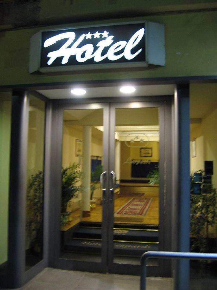 Hotel Leopardi Неаполь Экстерьер фото